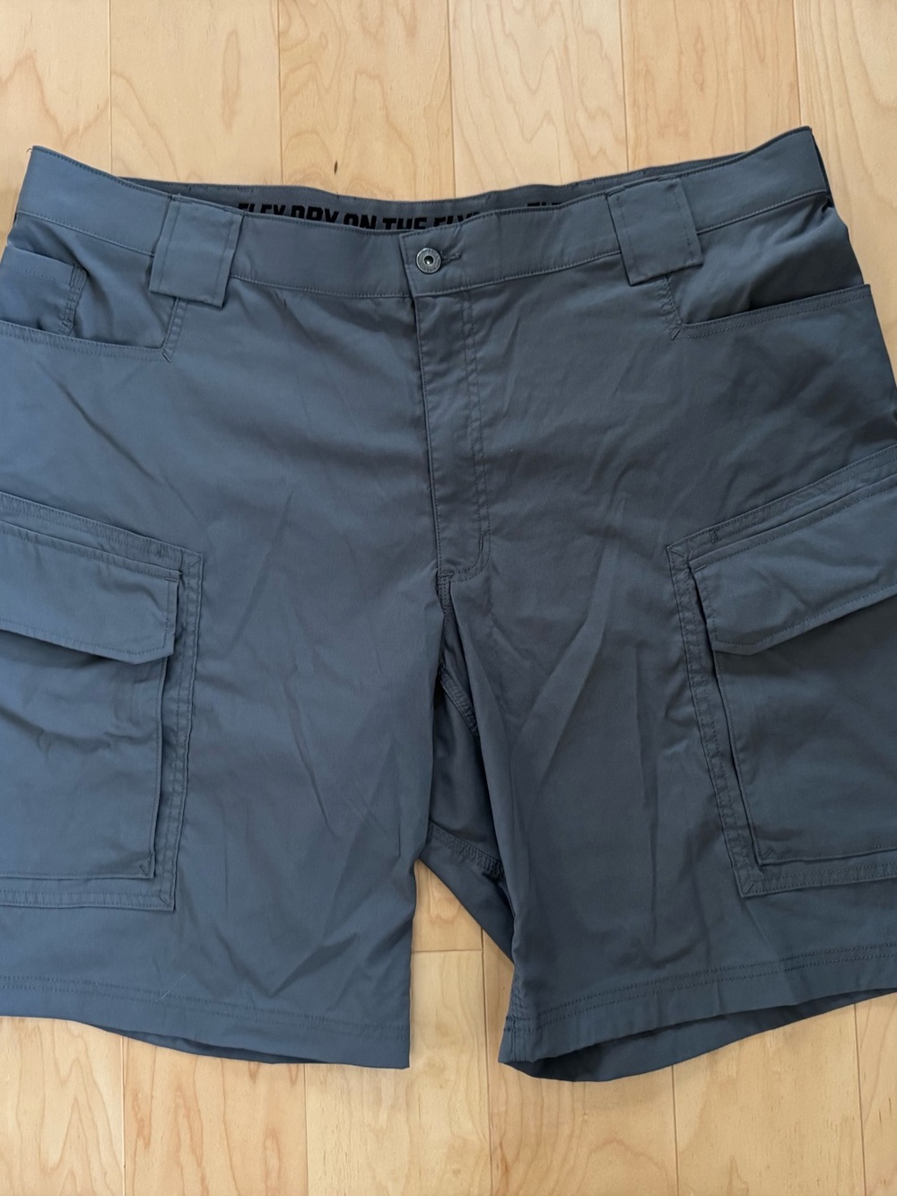 Duluth Men’s 44 Gray Flex Dry On The Fly Nylon Cargo Shorts 11 inch Inseam